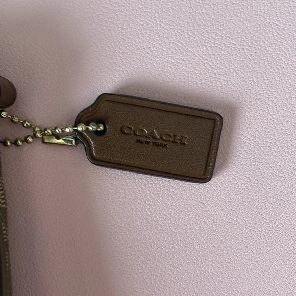 COACH classic tan large wristlet wallet - Picture 3 of 5